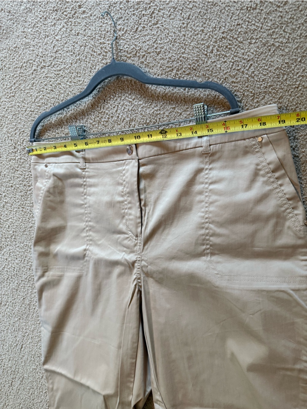 NWT Chico's | Tan Luxe Twill Utility Crop Pants | Size 3 - Picture 7 of 10